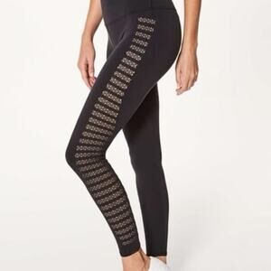 Lululemon Reveal 7/8 Tight